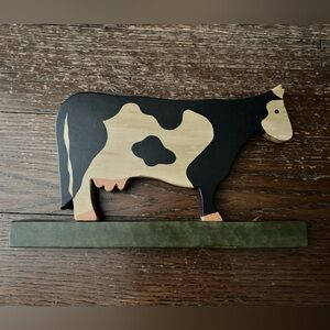 Wooden Cow Decor